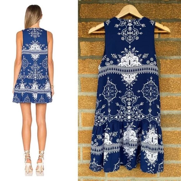 lovers + friends Temple Dress in Blue Temple Scarf small - Picture 3 of 13